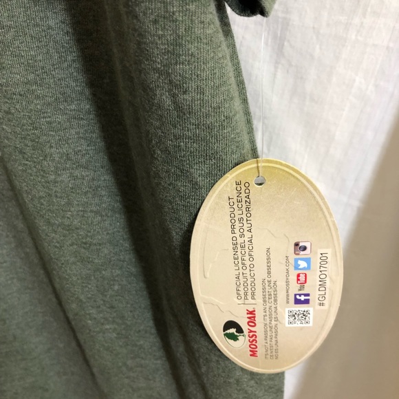 4/$25 sale Mossy oak Camo deer buck green T-shirt - Picture 8 of 8